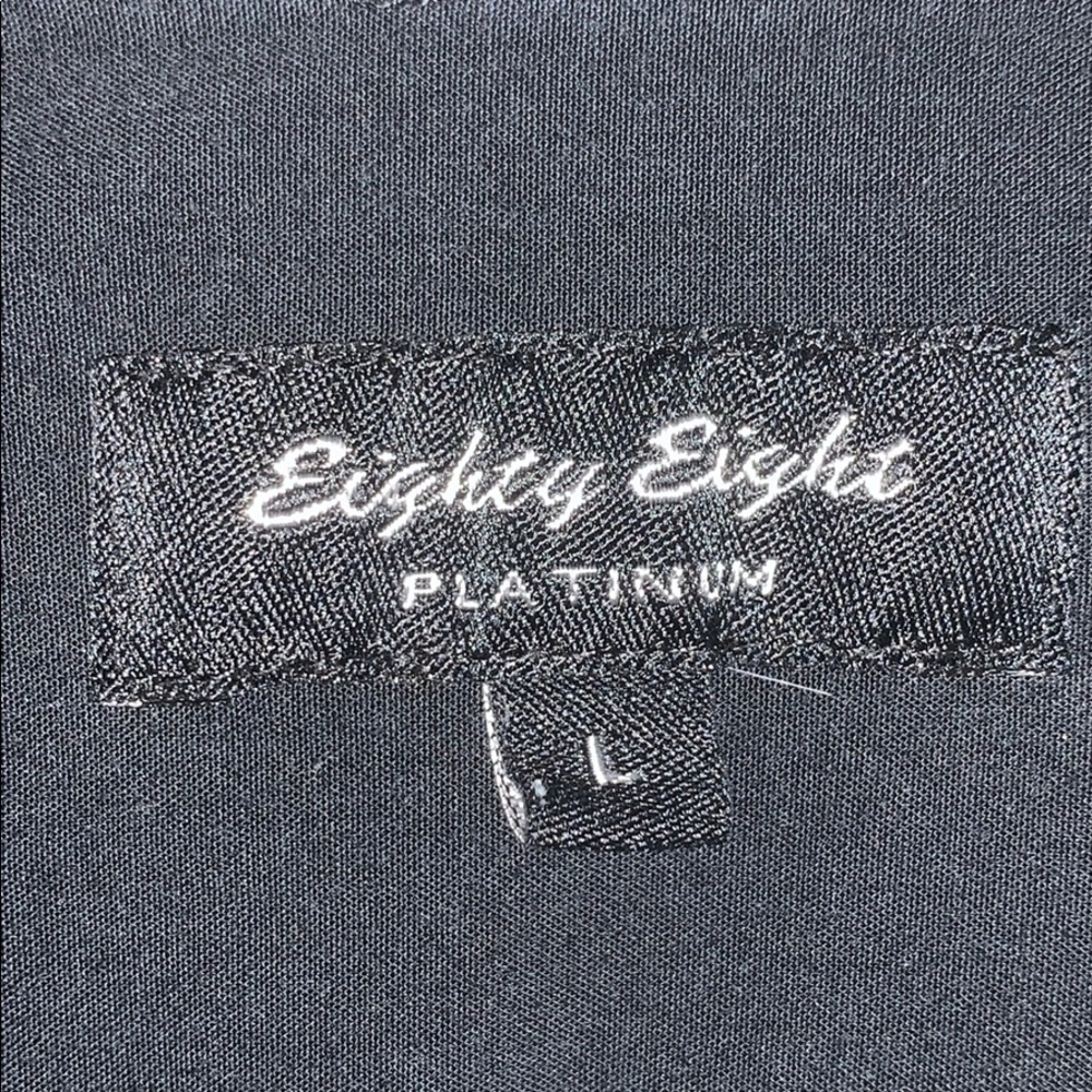 Flannel - Picture 3 of 4